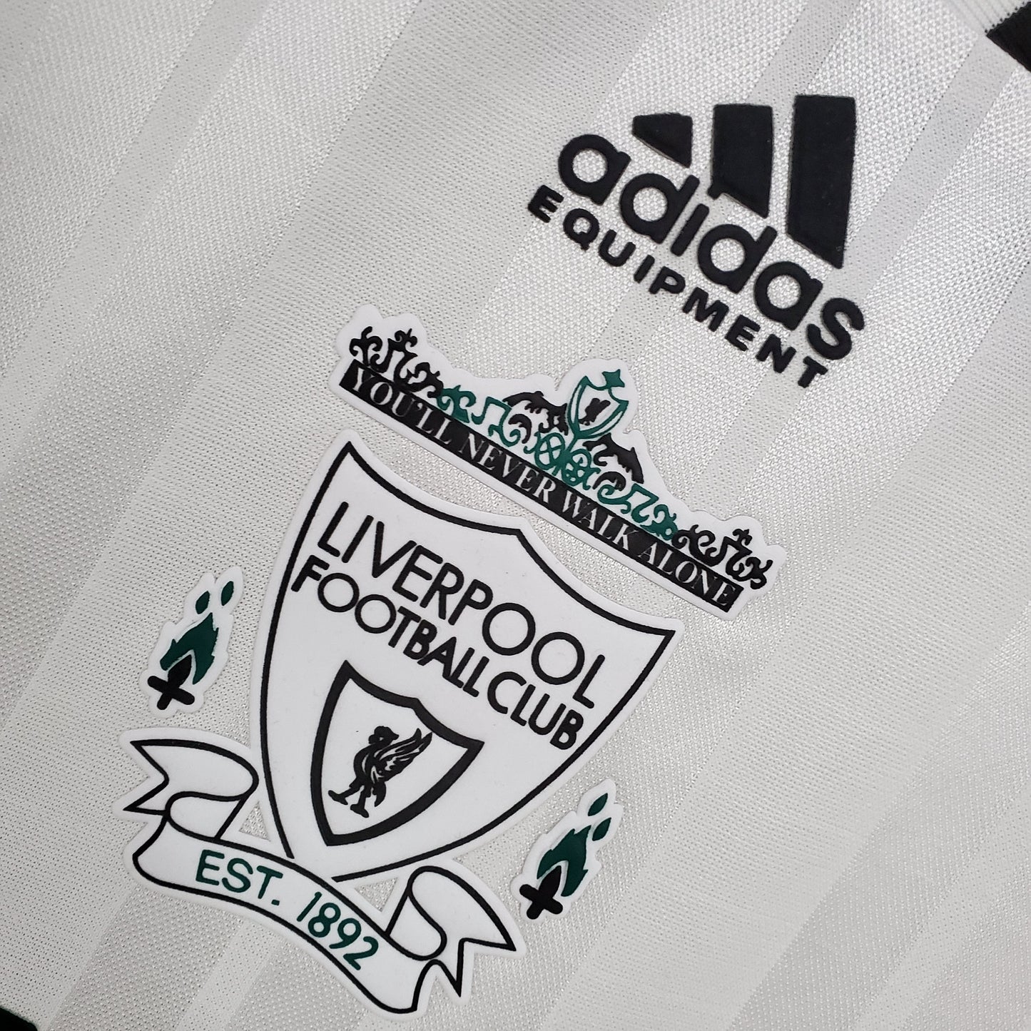 LIVERPOOL II 93/95 HOMBRE (RETRO)