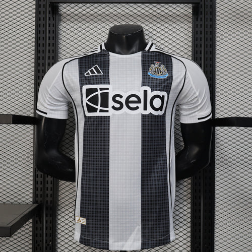 NEWCASTLE I 25/26 HOMBRE (VERSIÓN JUGADOR)